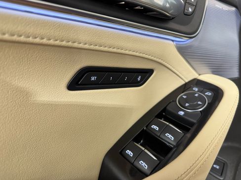 Used 2024 Cadillac CT5 Premium Luxury image 17