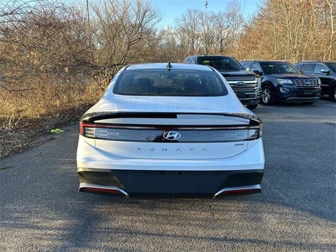 New 2026 Hyundai Sonata Blue image 3