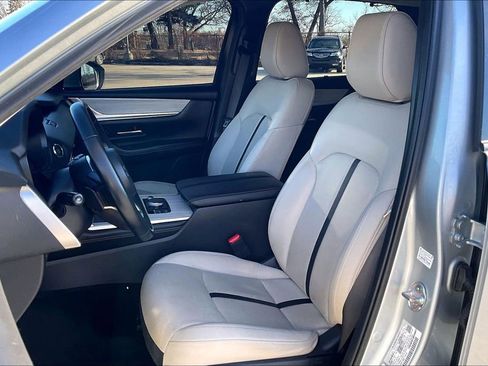 Certified 2024 MAZDA CX-90 3.3 Turbo w/ Premium Package image 25