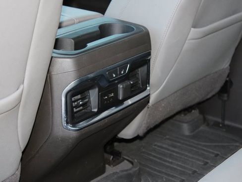 Used 2019 GMC Sierra 1500 SLT w/ SLT Premium Package image 18