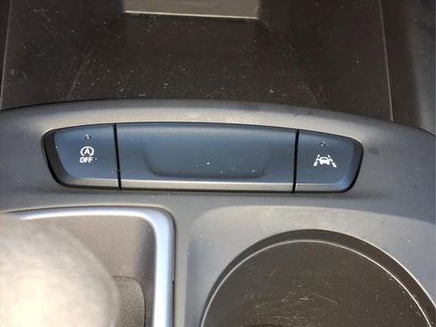 Used 2024 Chevrolet Trax RS w/ Driver Confidence Package image 20