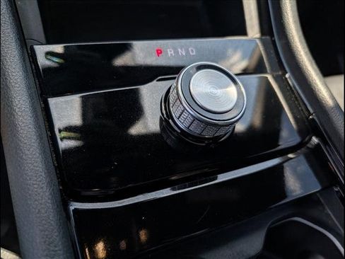 Used 2023 Jeep Grand Cherokee L Overland w/ Advanced Protech Group III image 26