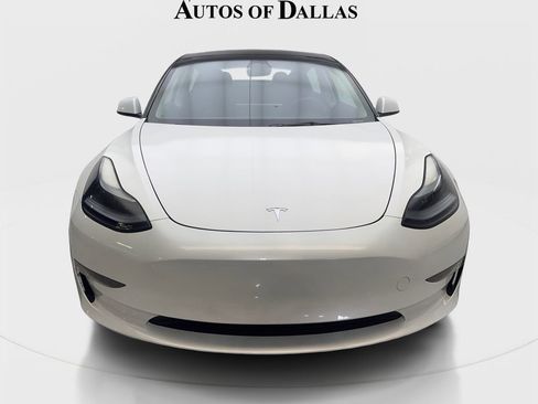 Used 2023 Tesla Model 3 Standard Range RWD image 3