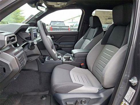 New 2025 Toyota Tacoma TRD Off-Road image 6