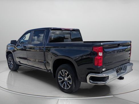 Used 2022 Chevrolet Silverado 1500 LT w/ All Star Edition Plus RWD image 6