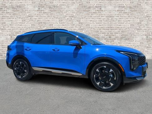 Used 2026 Kia Sportage SX FWD image 1
