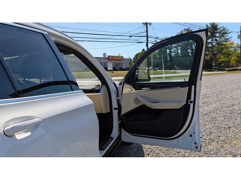 Used 2020 BMW X3 xDrive30i w/ Convenience Package image 11