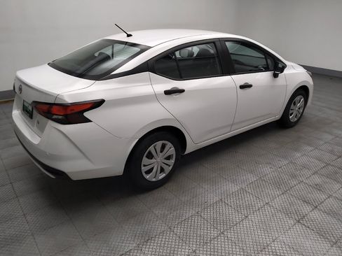 Used 2025 Nissan Versa S image 10