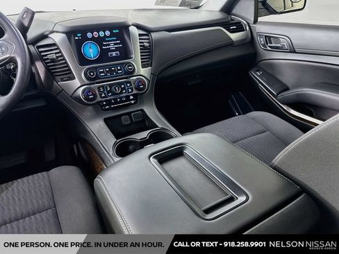 Used 2019 Chevrolet Tahoe LS AWD/4WD image 21