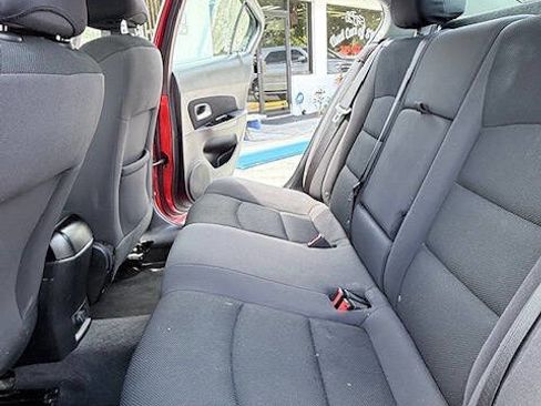 Used 2014 Chevrolet Cruze LT w/ RS Package image 10