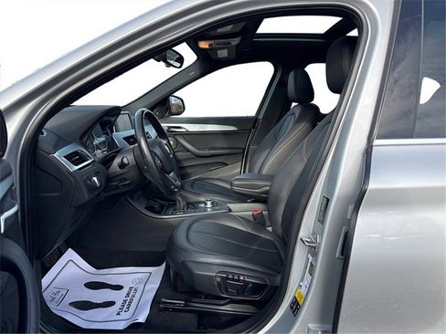 Used 2017 BMW X1 xDrive28i w/ Driving Assistance Package image 10