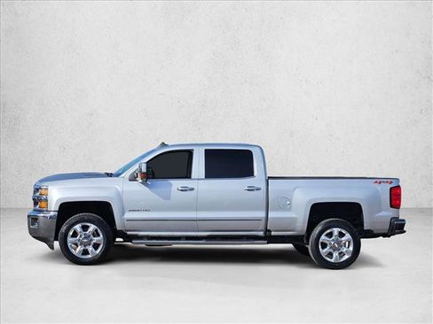 Used 2018 Chevrolet Silverado 2500 LTZ w/ Duramax Plus Package image 9