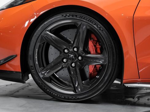 Used 2023 Chevrolet Corvette Z06 w/ Z07 Performance Package RWD image 64