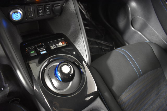 Certified 2024 Nissan Leaf SV Plus FWD image 25