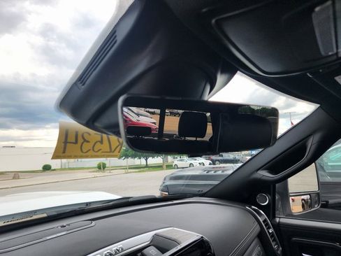 New 2025 RAM 2500 Laramie image 16