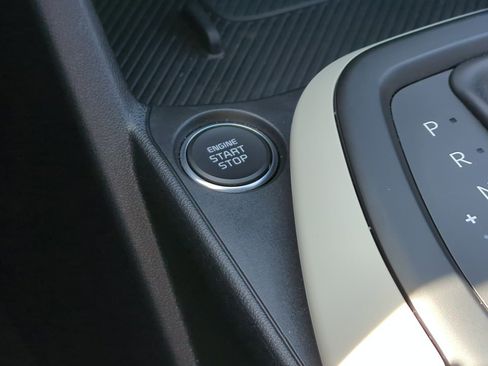 Used 2025 Kia K4 GT-Line image 30