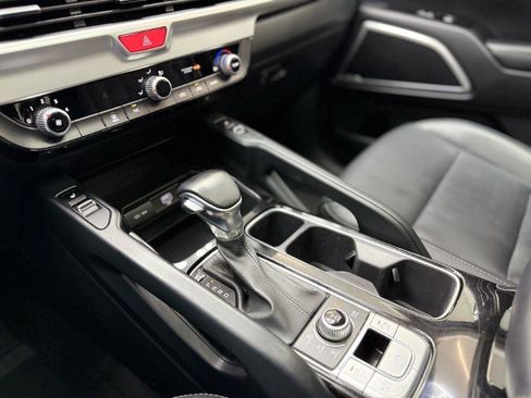 Used 2020 Kia Telluride S w/ S 8 Passenger Seating Package AWD/4WD image 20