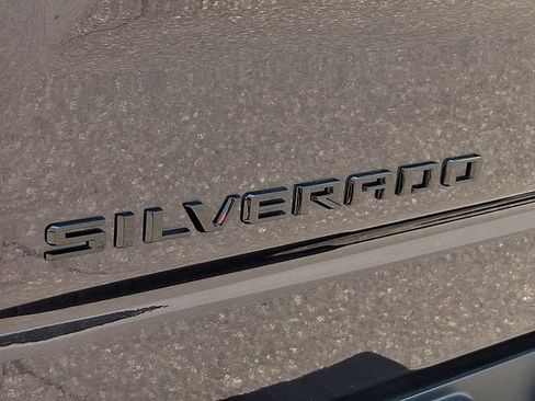 Used 2023 Chevrolet Silverado 1500 RST AWD/4WD image 33