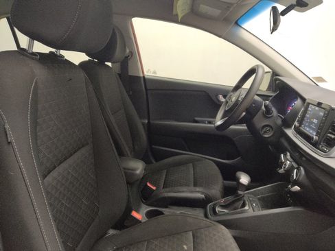 Used 2020 Kia Rio S image 21