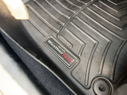 Used 2022 Honda Civic Sport image 11