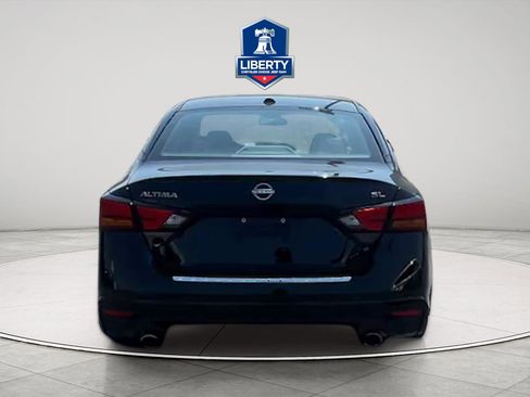Used 2023 Nissan Altima 2.5 SL FWD image 6