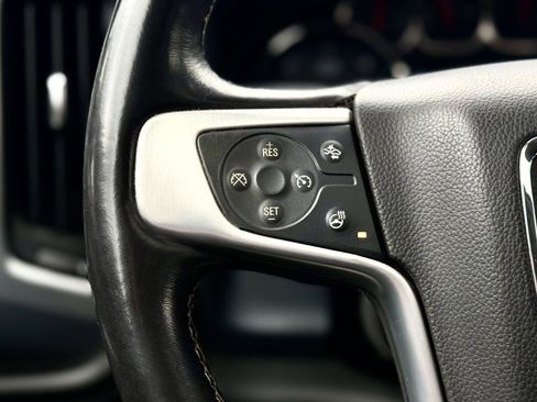 Used 2018 GMC Sierra 1500 SLT image 17