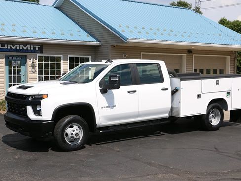 Used 2023 Chevrolet Silverado 3500 W/T w/ WT Fleet Convenience Package AWD/4WD image 1