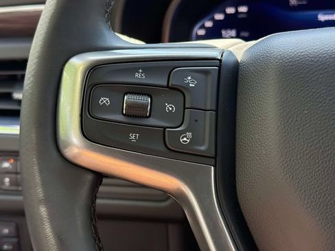 Used 2023 Chevrolet Tahoe LT w/ Luxury Package AWD/4WD image 33