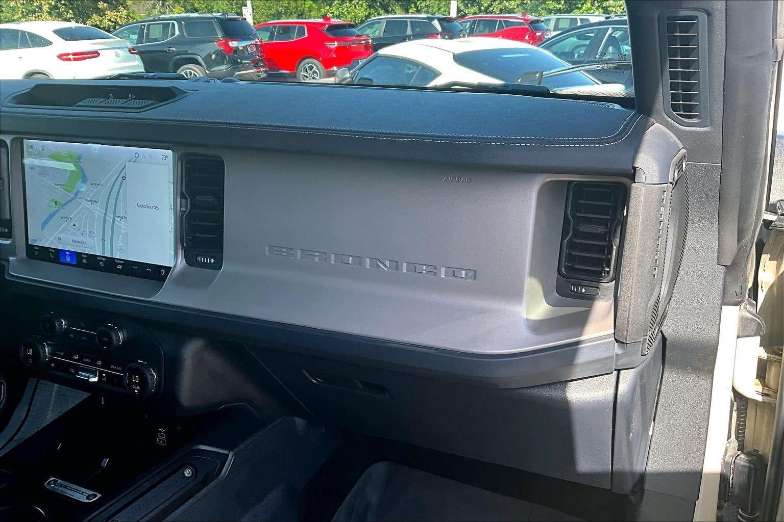 Used 2026 Ford Bronco Outer Banks AWD/4WD image 14