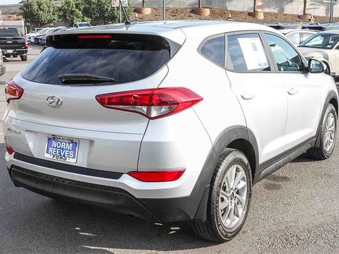 Used 2016 Hyundai Tucson SE image 9
