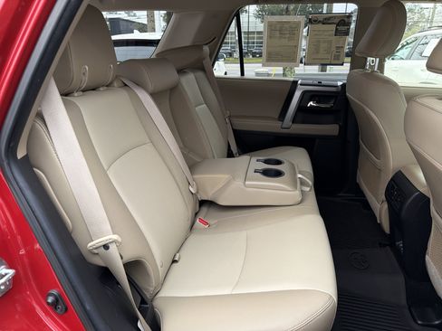 Used 2022 Toyota 4Runner SR5 Premium w/ Moonroof Package image 31