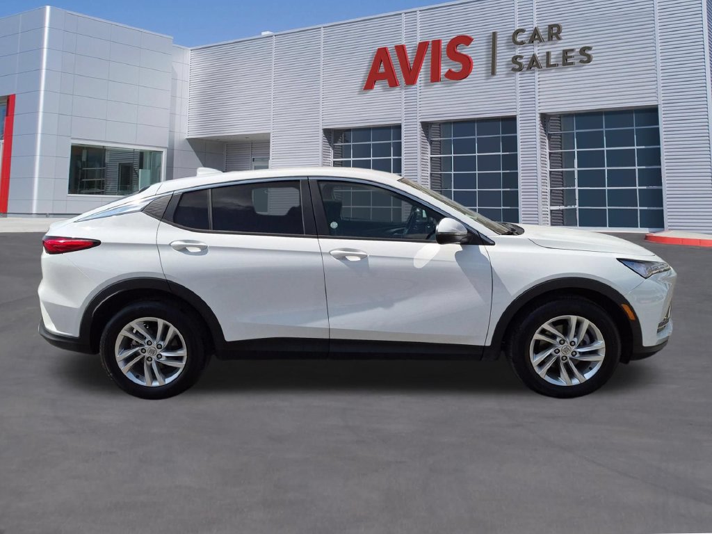 Used 2026 Buick Envista Preferred FWD image 5