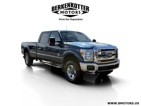 Used 2016 Ford F350 XLT w/ Camper Package image 1