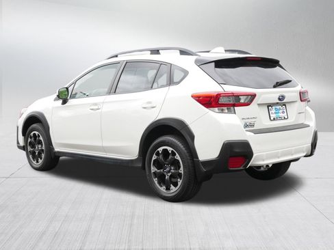 Used 2021 Subaru Crosstrek 2.0i Premium w/ Moonroof Package AWD/4WD image 5