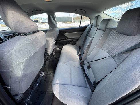 Used 2025 Toyota Camry LE image 12