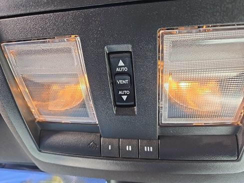 Used 2020 Dodge Challenger SRT Hellcat w/ Plus Package image 19