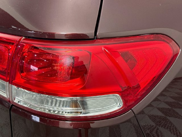 Used 2017 Kia Sorento FWD w/ LX Convenience Package image 31