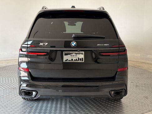 New 2027 BMW X7 xDrive40i w/ Executive Package AWD/4WD image 10