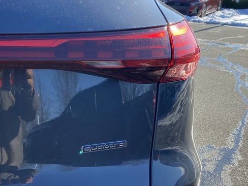 Used 2025 Audi Q5 Premium w/ Convenience Package image 30