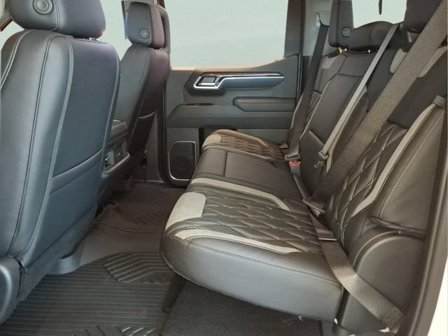 New 2026 Chevrolet Silverado 1500 RST AWD/4WD image 17