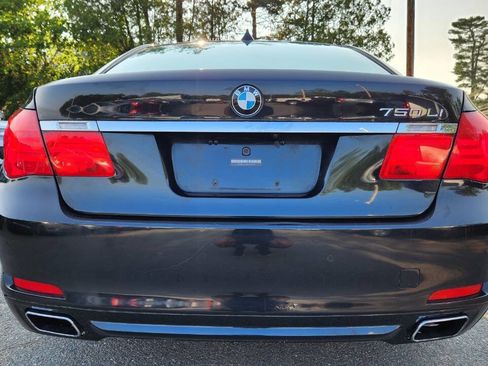 Used 2011 BMW 750Li xDrive image 14