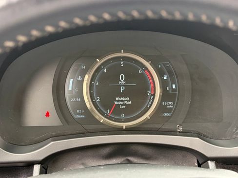 Used 2019 Lexus IS 300 F Sport w/ F Sport Package RWD image 11