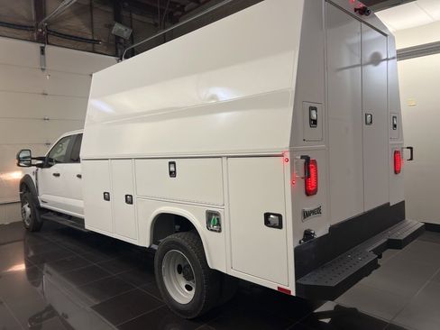 New 2025 Ford F550 4x4 Crew Cab Super Duty image 4