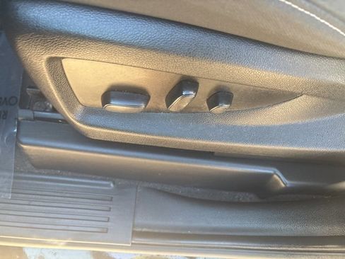 Used 2019 Chevrolet Tahoe LS image 17