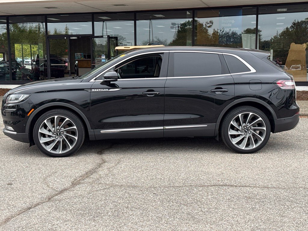 Used 2023 Lincoln Nautilus Reserve w/ Equipment Group 202A AWD/4WD image 10