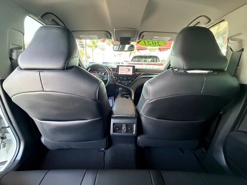 Used 2021 Toyota Camry XSE w/ Carpet Mat Package (TMS) FWD image 13