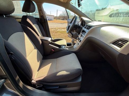 Used 2010 Chevrolet Malibu LS image 10