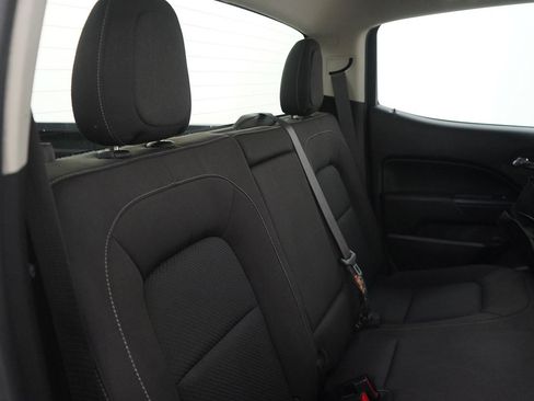 Used 2021 Chevrolet Colorado LT w/ LT Convenience Package image 8