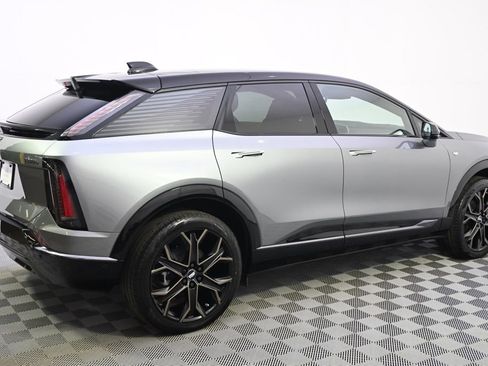 New 2026 Cadillac Optiq Sport 2 w/ LPO, Floor Liner Package AWD/4WD image 7