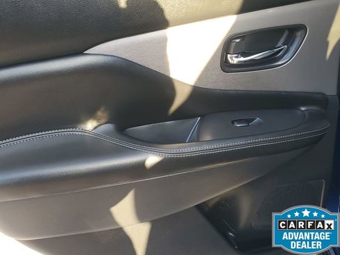 Used 2022 Nissan Murano S image 42